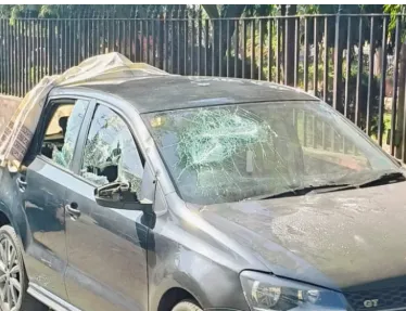 बस्ती में सुभासपा की रैली के बाद बवाल! आपस में भिड़े कार्यकर्ता, गाड़ियों में तोड़फोड़