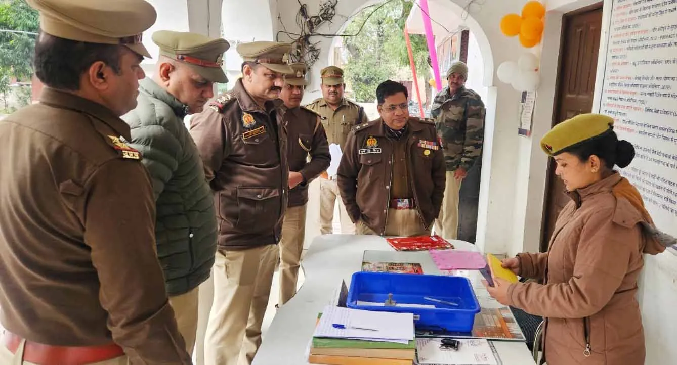 शामली कोतवाली का एसपी ने किया औचक निरीक्षण, 500 जब्त वाहनों के निस्तारण के निर्देश