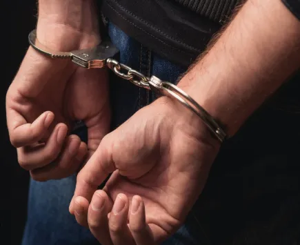 मेरठ में 11 वर्षीय किशोर के साथ छेड़छाड़ के आरोपी को पुलिस ने गिरफ्तार किया