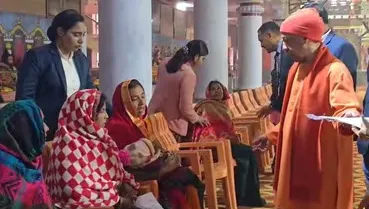 महाशिवरात्रि पर योगी की गोरक्ष पीठ पूजा! जनता दरबार लगाकर फरियादियां सुनीं