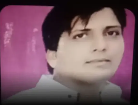 मेरठ में दिनदहाड़े गैंगवार: दो युवकों को सरेराह मारी गोली, सात राउंड फायरिंग से दहला जैदी फार्म