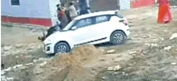 दरवाजा लगाने के विवाद में धक्का-मुक्की, अधिवक्ता की मौत