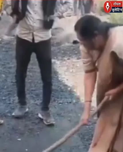 फतेहपुर BJP विधायक का धमाका! फावड़े से खोदी PWD सड़क, भ्रष्टाचार की पोल खुली 