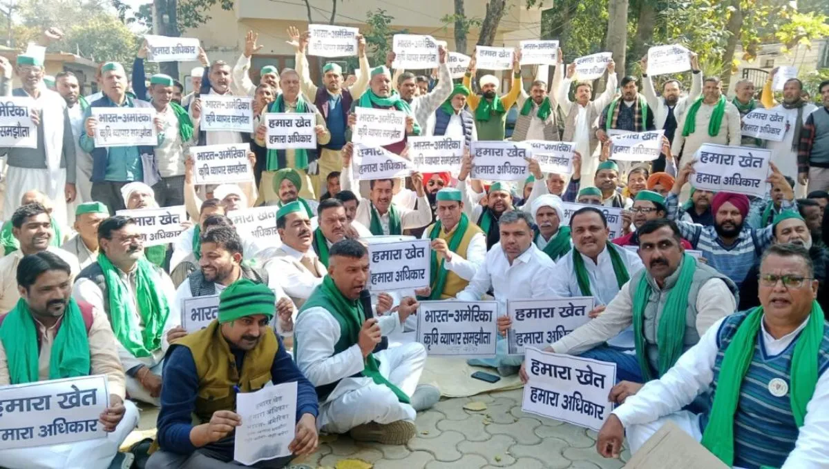 मुजफ्फरनगर में भारत-अमेरिका कृषि समझौते के खिलाफ किसानों का हल्लाबोल, कलेक्ट्रेट घेरकर जताया कड़ा विरोध