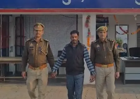 सोने की चमक ने बनाया लुटेरा, शिक्षामित्र से कुंडल लूटने में विफल होने पर सिर फोड़ा अब पहुंचे जेल