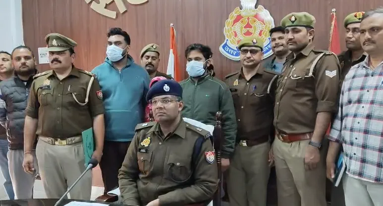 सहारनपुर में टप्पेबाज गिरोह का पर्दाफाश, ढाई लाख की नगदी और कार के साथ तीन शातिर गिरफ्तार