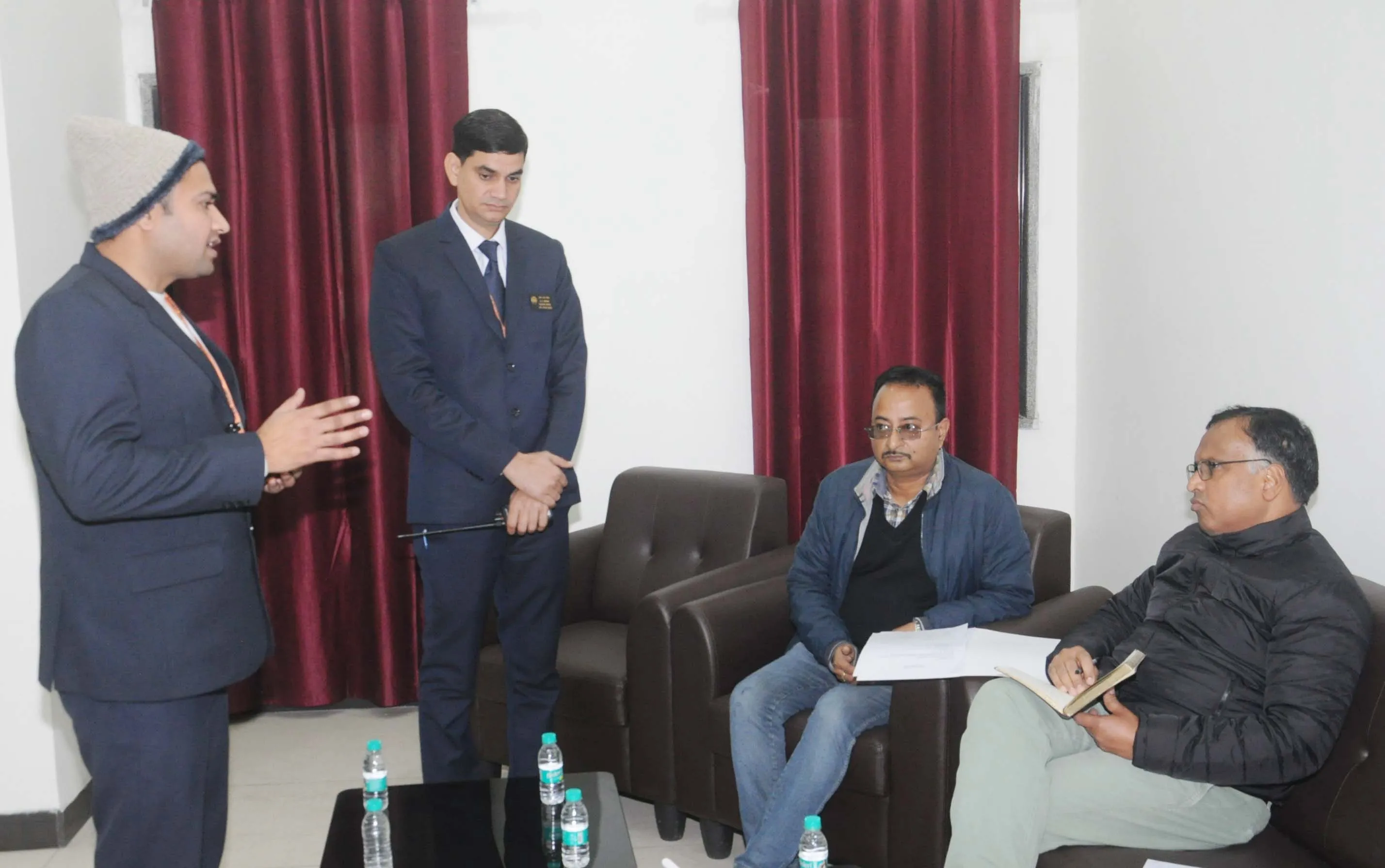 एडीआरएम ने शामली रेलवे स्टेशन के विकास कार्यों का किया निरीक्षण, जल्द लोकार्पण के निर्देश