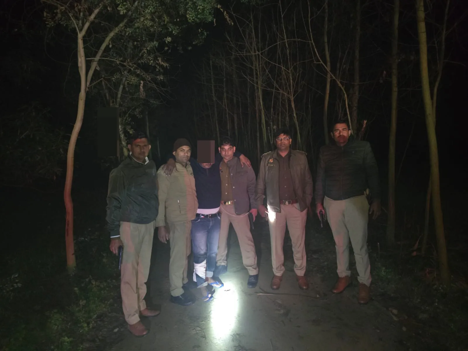 सहारनपुर में मुठभेड़: 25 हजार का इनामी अंतर्राज्यीय बदमाश घायलावस्था में गिरफ्तार