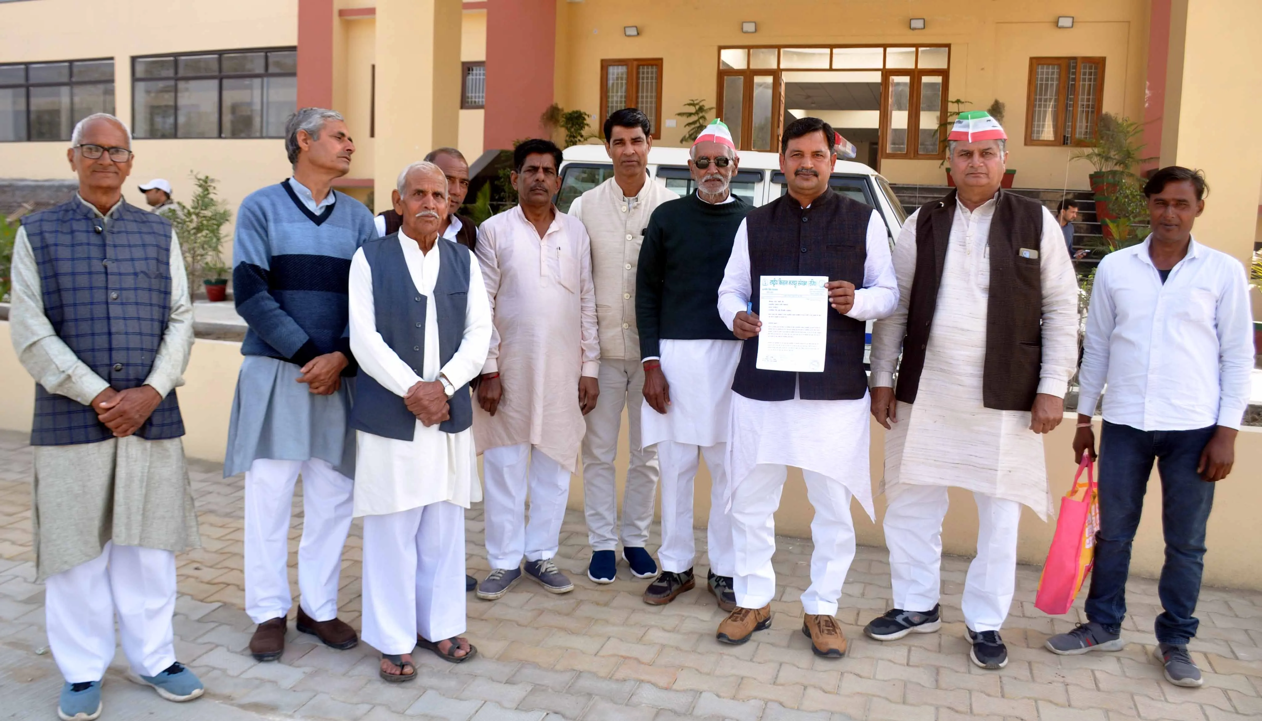 शामली: भारत-अमेरिका ट्रेड डील से कृषि व दुग्ध उत्पादों को बाहर रखने की किसानों की मांग