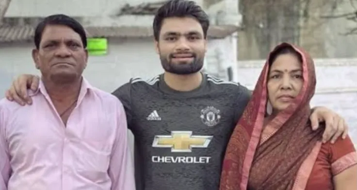 रिंकू सिंह के लिए नया संकट, फेसबुक आईडी हैक के बाद पिता की तबीयत बिगड़ी, नोएडा रेफर