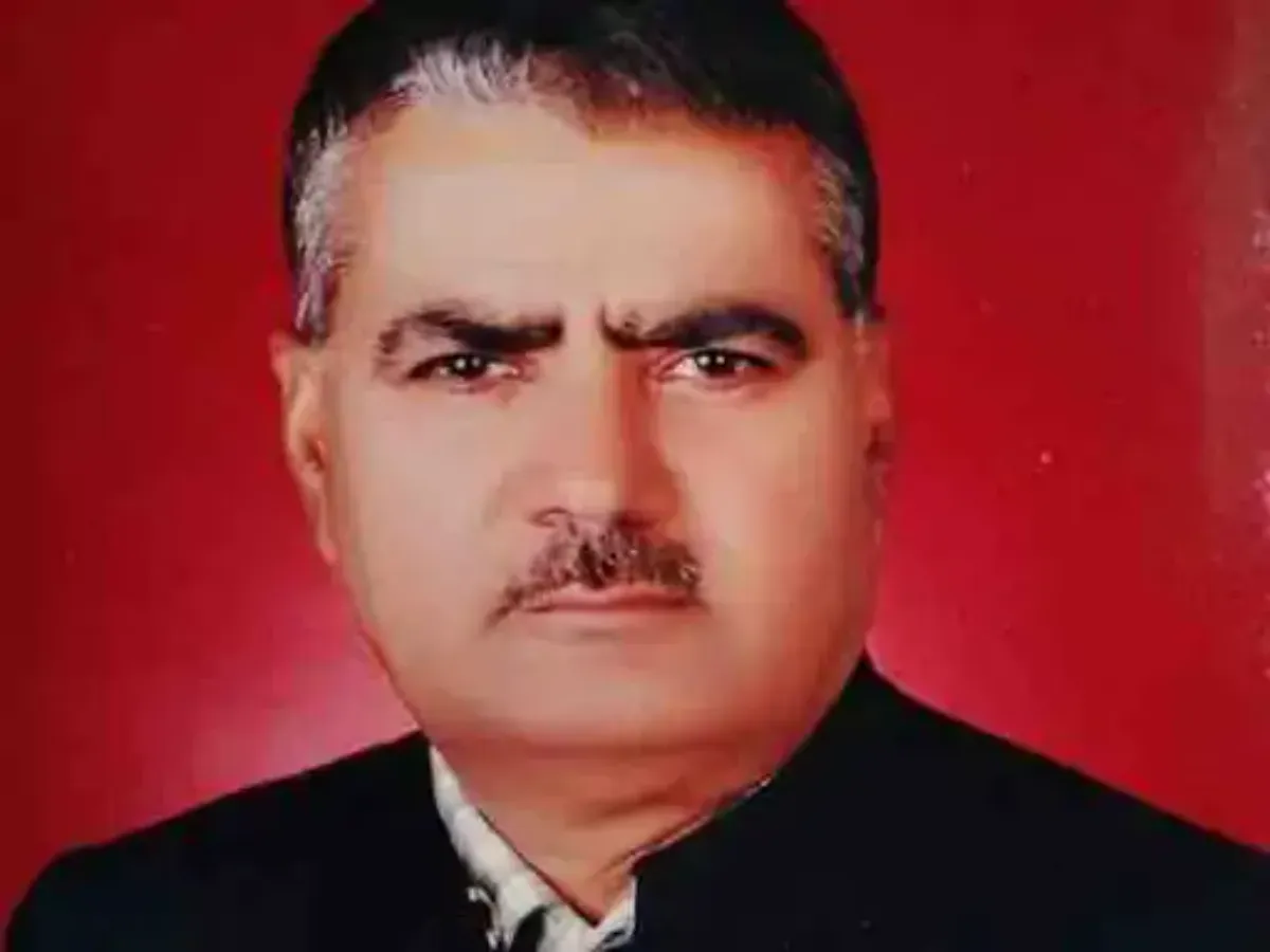 बसपा का 'अनुशासन' हंटर: पूर्व मंडल प्रभारी यशपाल सिंह पार्टी से निष्कासित, चुनाव से पहले संगठन में बड़ी सफाई