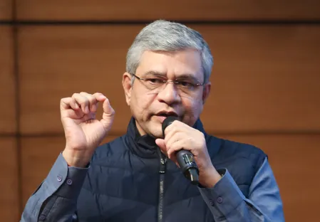 भारत की सॉवरेन एआई मॉडल स्ट्रैटेजी नतीजे दे रही है: अश्विनी वैष्णव 