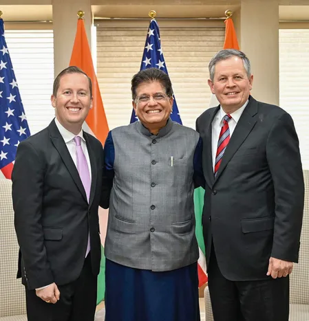 'शोर थमने पर दो स्वाभाविक साझेदार साथ आते हैं': भारत-अमेरिका ट्रेड डील से उद्योगपतियों के चेहरे पर खुशी 