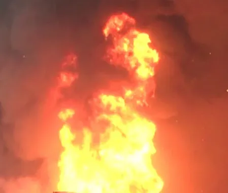  छत्तीसगढ़ के गरियाबंद में दो समुदायों के बीच हिंसक झड़प, 6 पुलिसकर्मी घायल; गांव में भारी पुलिस बल तैनात