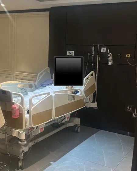 पुणे में भाजपा प्रवक्ता शहजाद पूनावाला की मां को कार ने मारी टक्कर, गंभीर हालत में अस्पताल में भर्ती  