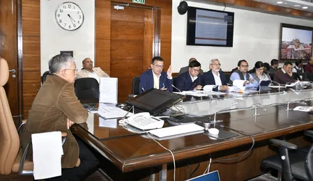 यूपी बोर्ड परीक्षाएं नकलविहीन कराने के लिए कड़ा पहरा, केंद्रों पर लगेंगे जैमर..18 जिले संवेदनशील घोषित