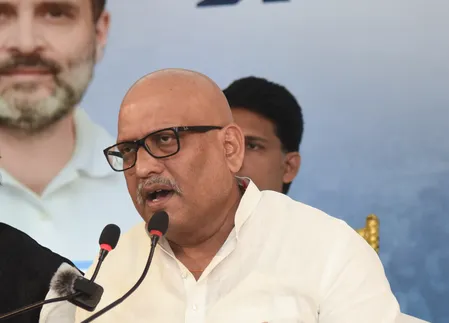 'घूसखोर पंडत' विवाद पर कांग्रेस का आरोप, 'यह ब्राह्मण समाज और सनातनियों का अपमान'