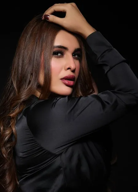 टीवी अभिनेत्री नेहा मलिक को ठगने वाले फर्जी पैकर्स-मूवर्स गैंग बेनकाब, पुलिस ने बरामद किया लाखों का सामान 