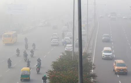 दो दिन की राहत के बाद फिर बिगड़ी हवा, एनसीआर में कई इलाके रेड जोन में, लोनी का एक्यूआई 400 तक पहुंचा