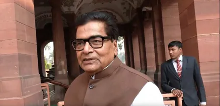 गरीबों को बेघर कर दिया, अब बजट किसके लिए?, यूपी बजट पर रामगोपाल यादव का तंज  