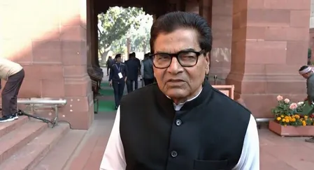 राहुल गांधी की सदस्यता रद्द करने की मांग पर रामगोपाल यादव ने कहा- पहले निशिकांत दुबे की रद्द होनी चाहिए