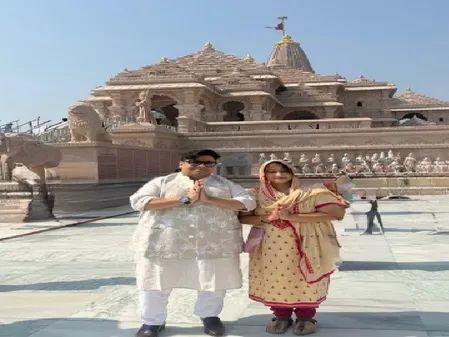 आध्यात्मिक यात्रा पर निकले कीकू शारदा, अयोध्या को बताया सुकून और शांति देने वाला स्थल