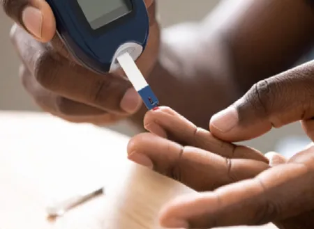 हाई शुगर से ज्यादा खतरनाक है लो शुगर, एक छोटी सी गलती बिगाड़ सकती है सेहत 