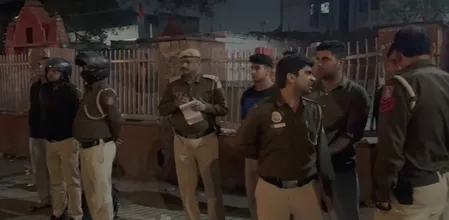 कश्मीरी गेट में कार पर गोलीबारी, खुद को लॉरेंस बिश्नोई लीगल टीम का सदस्य बताने वाला एक व्यक्ति घायल