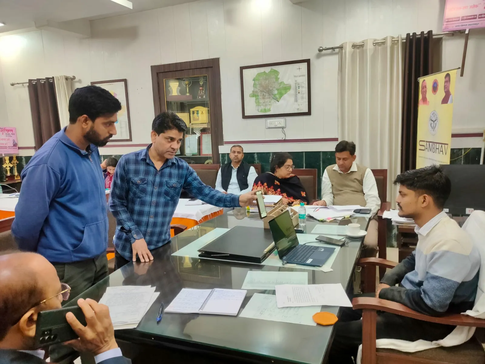 सहारनपुर: नगर निगम जनसुनवाई में जनता की समस्याओं का किया समाधान