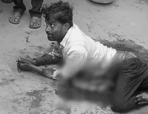 हरदोई में सनसनी: डिप्टी कमिश्नर के भाई की घर में घुसकर हत्या, पिता की भी हुई थी इसी तरह हत्या