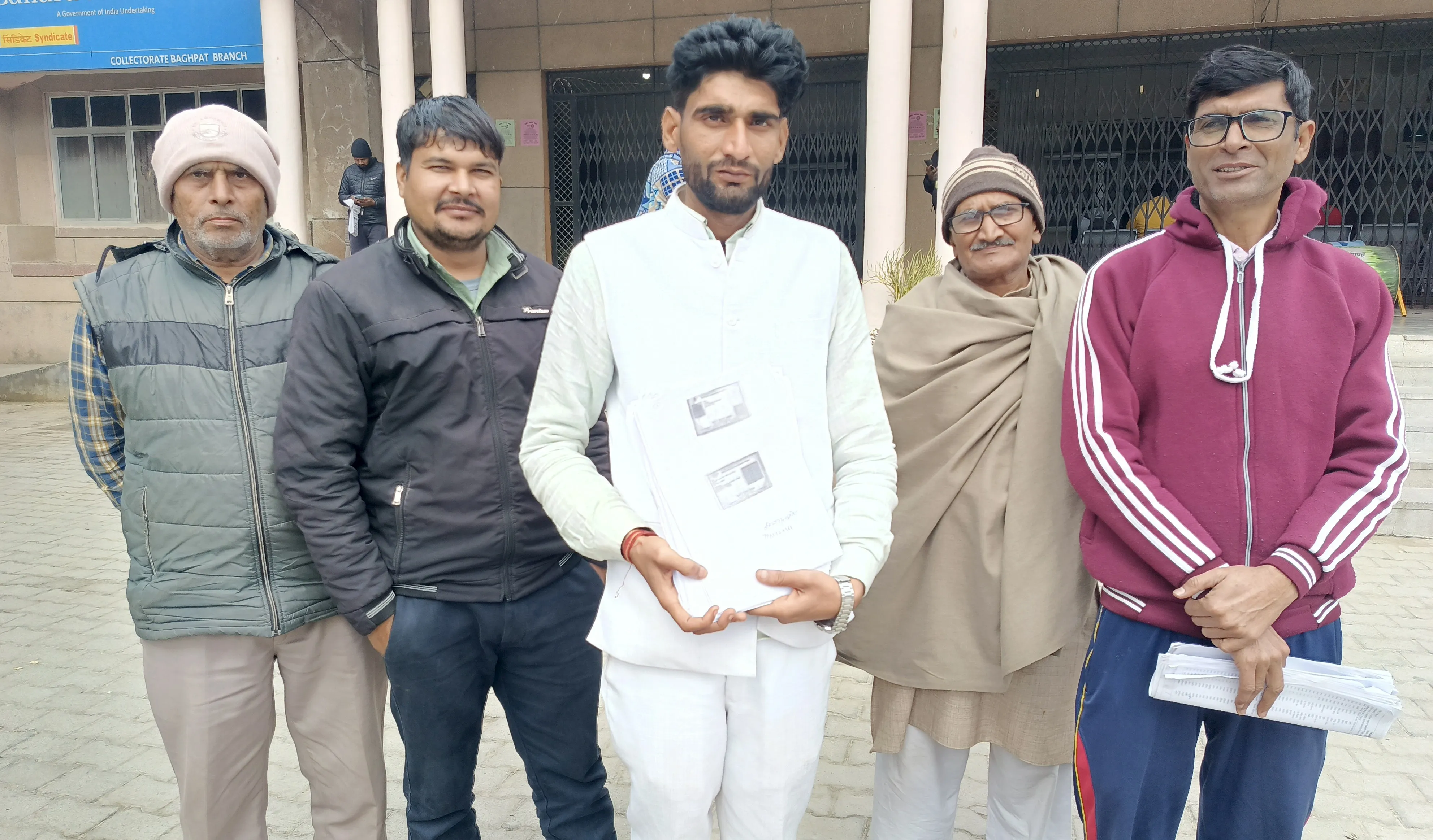 बागपत के मुस्लिम बाहुल्य गांव निवाड़ा में 1200 हिन्दू वोटरों के नाम वोटर लिस्ट से गायब