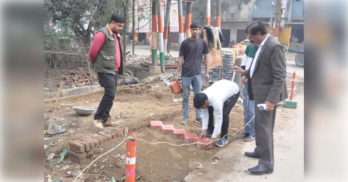 शामली को मिलेगी बड़ी सौगात: मुंडेट रोड पर बनेगा हाईटेक मॉर्निंग वॉक ट्रैक, चेयरमैन अरविंद संगल ने शुरू कराया काम