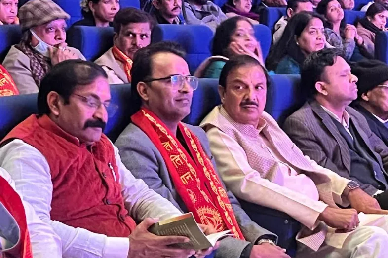 नोएडा में दिव्य ज्योति जागृति संस्थान का पुपेट शो, माता-पिता और बच्चों के बीच संबंध मजबूत करने का उद्देश्य