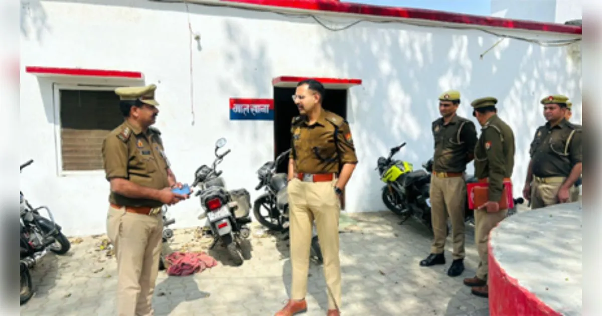 एसपी देहात के औचक निरीक्षण से रतनपुरी थाने में खलबली, लंबित विवेचनाओं पर दी सख्त चेतावनी