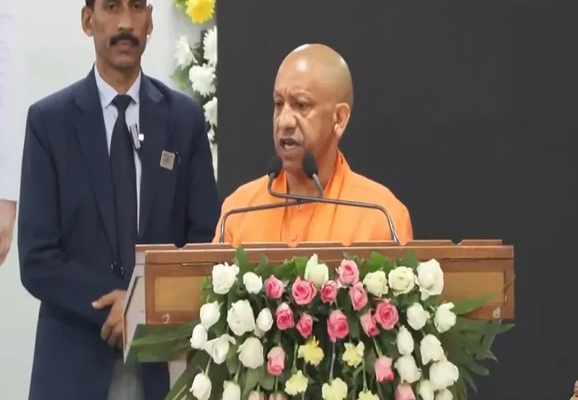 उत्तर प्रदेश के दो लाख 51 हजार किसान परिवारों को दी गई 285 करोड़ रुपये की फसल क्षतिपूर्ति