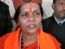 मेरठ हिंदू सम्मेलन में साध्वी प्राची का बड़ा बयान: 'कॉन्वेंट में बच्चों को पढ़ाना नीला ड्रम है... कहा, 