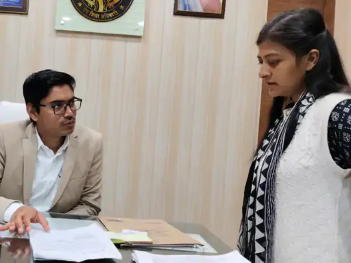 बुढ़ाना के नए SDM बने कृष्णकांत विश्वकर्मा: अपूर्वा यादव की जगह संभाला पदभार, जन समस्याओं के त्वरित निस्तारण पर दिया जोर