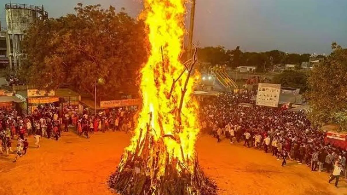  24 फरवरी से शुरू होगा होलाष्टक, इन 8 दिनों में भूलकर भी ना करें ये काम, जानें धार्मिक महत्व और प्रह्लाद की चमत्कारी कथा