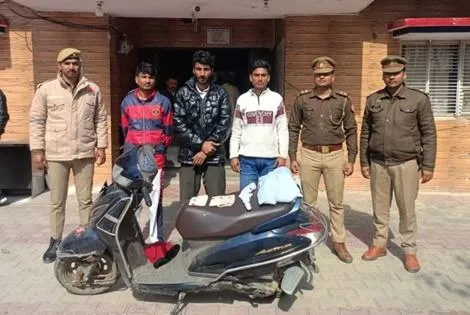 मेरठ: भावनपुर पुलिस व SWAT टीम ने चोरी के तीन आरोपियों को गिरफ्तार, चोरी का सामान बरामद