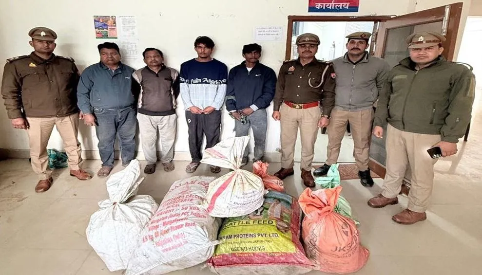 मेरठ पुलिस ने कॉपर वायर चोर गिरोह का भंडाफोड़ किया, चार शातिर चोर गिरफ्तार
