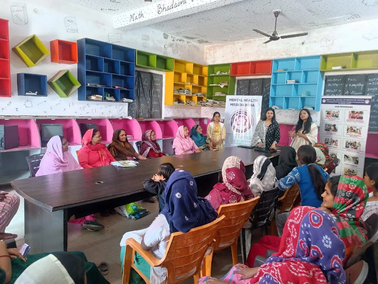 सीसीएसयू के उन्नत भारत अभियान के तहत भदौरा गांव में महिलाओं व बच्चों के लिए मानसिक स्वास्थ्य कार्यशाला