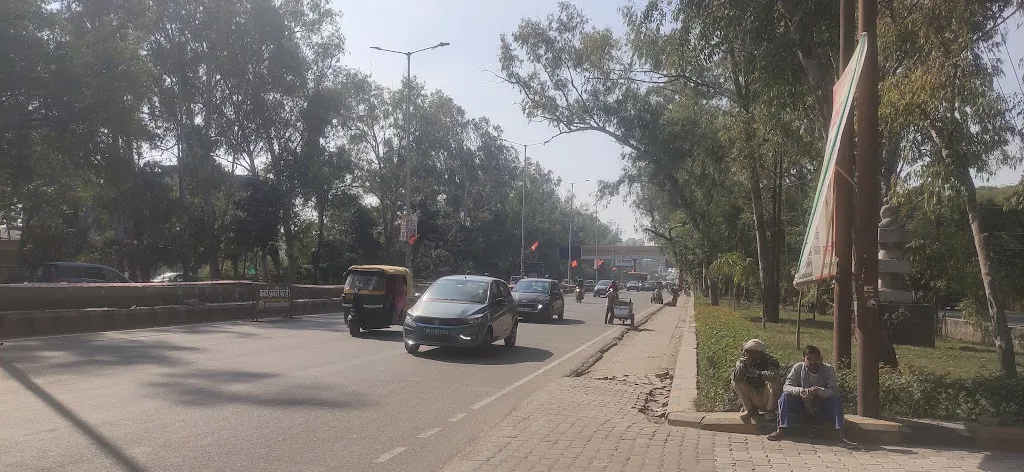 मेरठ में अचानक गर्मी का एहसास, तापमान अगले 2 दिनों में 2-3 डिग्री बढ़ने का अनुमान