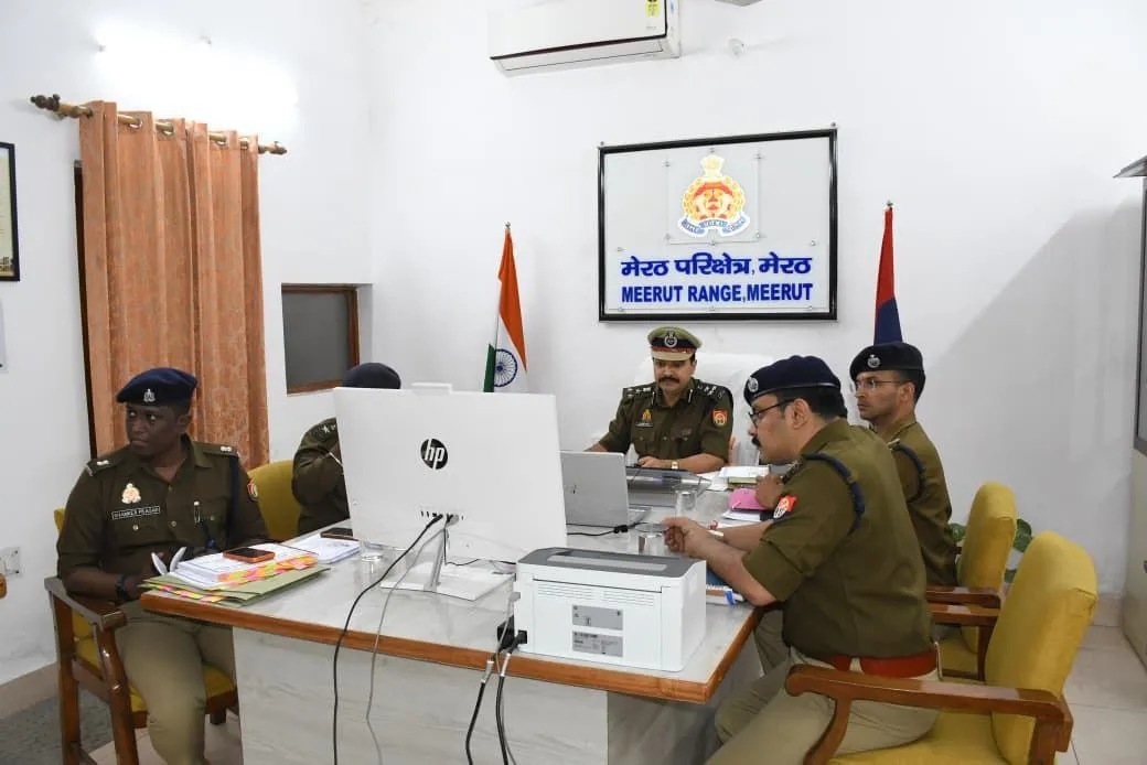 होली पर मेरठ रेंज में कड़ी सुरक्षा व्यवस्था, 5000 से अधिक स्थानों पर होगा होलिका दहन