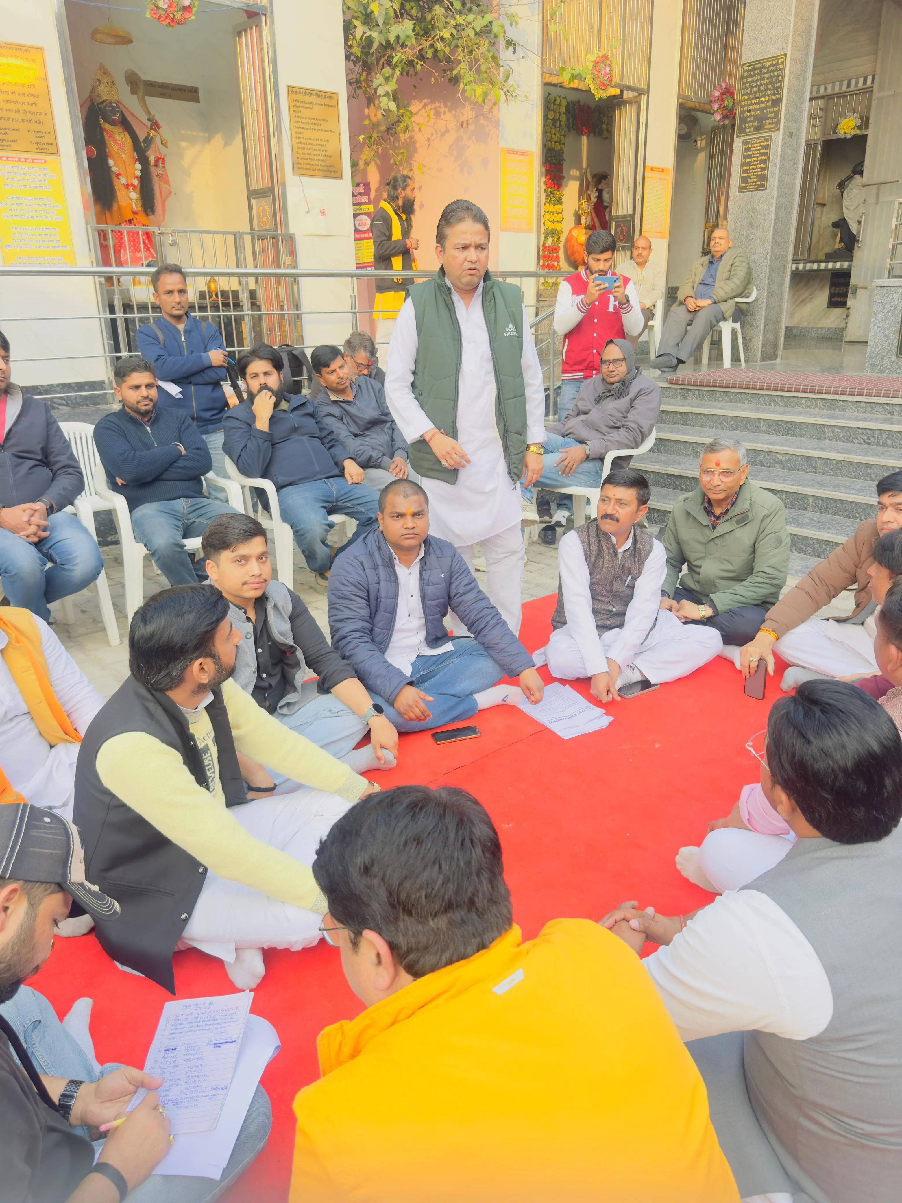 मेरठ में UGC नियमों के खिलाफ शांतिपूर्ण विरोध, छात्रों और अधिवक्ताओं ने संशोधन की मांग की