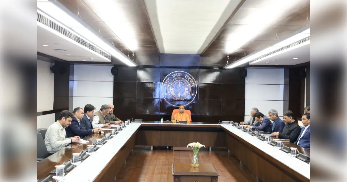 यूपी में युवाओं को मिलेगा रोजगार का हब, हर जिले में बनेंगे 'सरदार पटेल एम्प्लॉयमेण्ट एवं इण्डस्ट्रियल जोन'