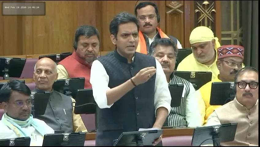 नोएडा के हिंडन नदी के आसपास की कॉलोनियों में बिजली कनेक्शन देने का विधायक पंकज सिंह ने सदन में उठाया मुद्दा 