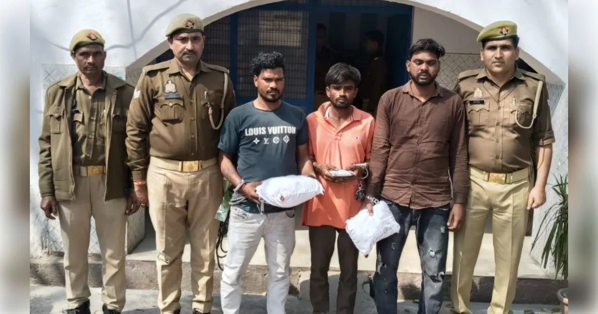 खतौली में 'ऑपरेशन सवेरा' से पुलिस का कड़ा प्रहार: गांजे के साथ तीन नशे के सौदागर दबोचे