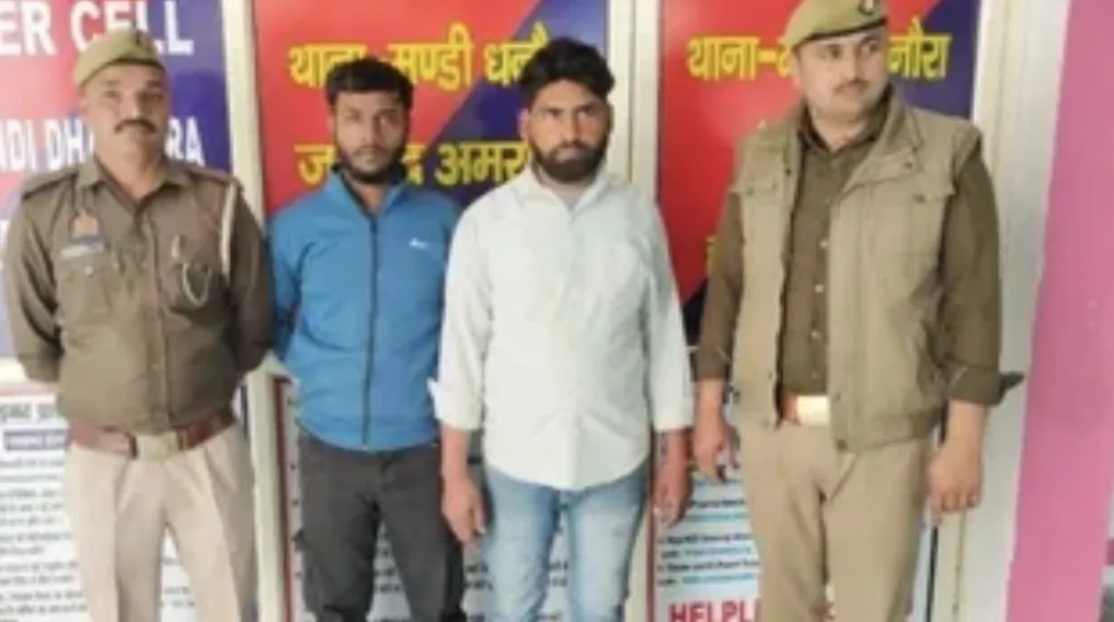 अमरोहा: विधायक की कार पर हमले में बड़ी कार्रवाई, दो नामजद गिरफ्तार, तीन पुलिसकर्मी निलंबित