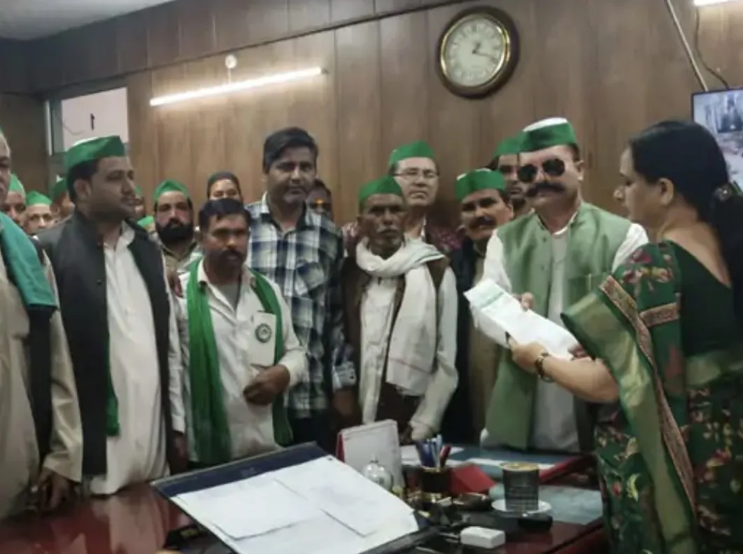 फर्जी अस्पतालों और अवैध जांच केंद्रों के खिलाफ भाकियू (भानू) का प्रदर्शन, कार्रवाई की मांग, जिला अस्पताल और सीएमओ कार्यालय पर सैकड़ों कार्यकर्ताओं ने किया प्रदर्शन