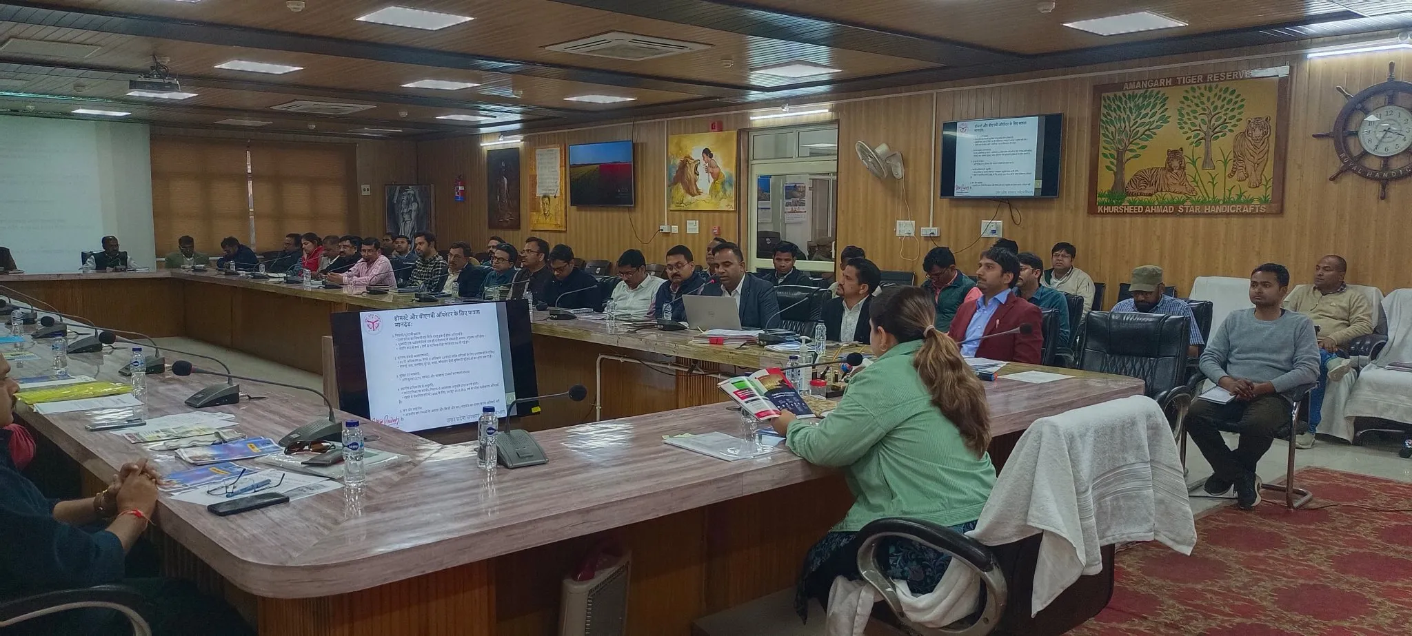 बिजनौर में पर्यटन विकास को लेकर डीएम की अहम बैठक, नई नीतियों पर हुआ विस्तृत मंथन